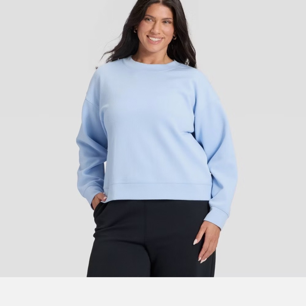 Women's Airy Sleek Ribbed Crewneck
Sweatshirt - All In Motion light blue - Picture 4 of 7